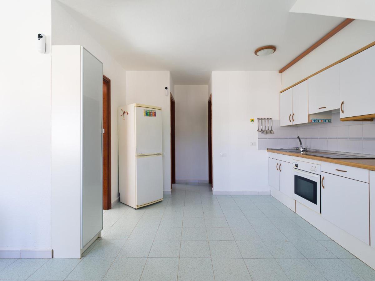 Homeforguest Apartamento Acogedor En カレタ・デ・フステ エクステリア 写真