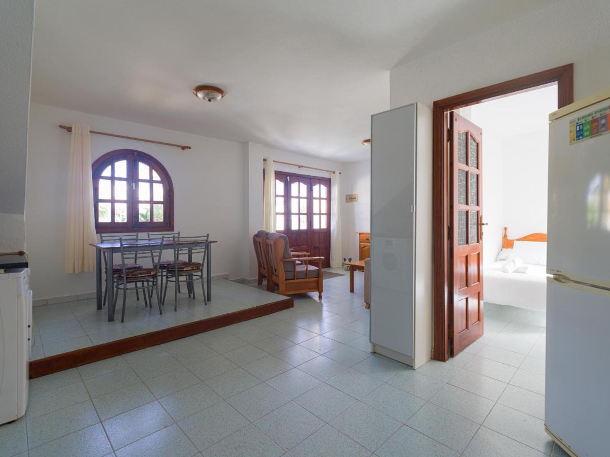 Homeforguest Apartamento Acogedor En カレタ・デ・フステ エクステリア 写真